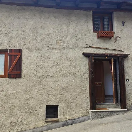 Apartament Hostdomus - La Casa Dello Gnomo